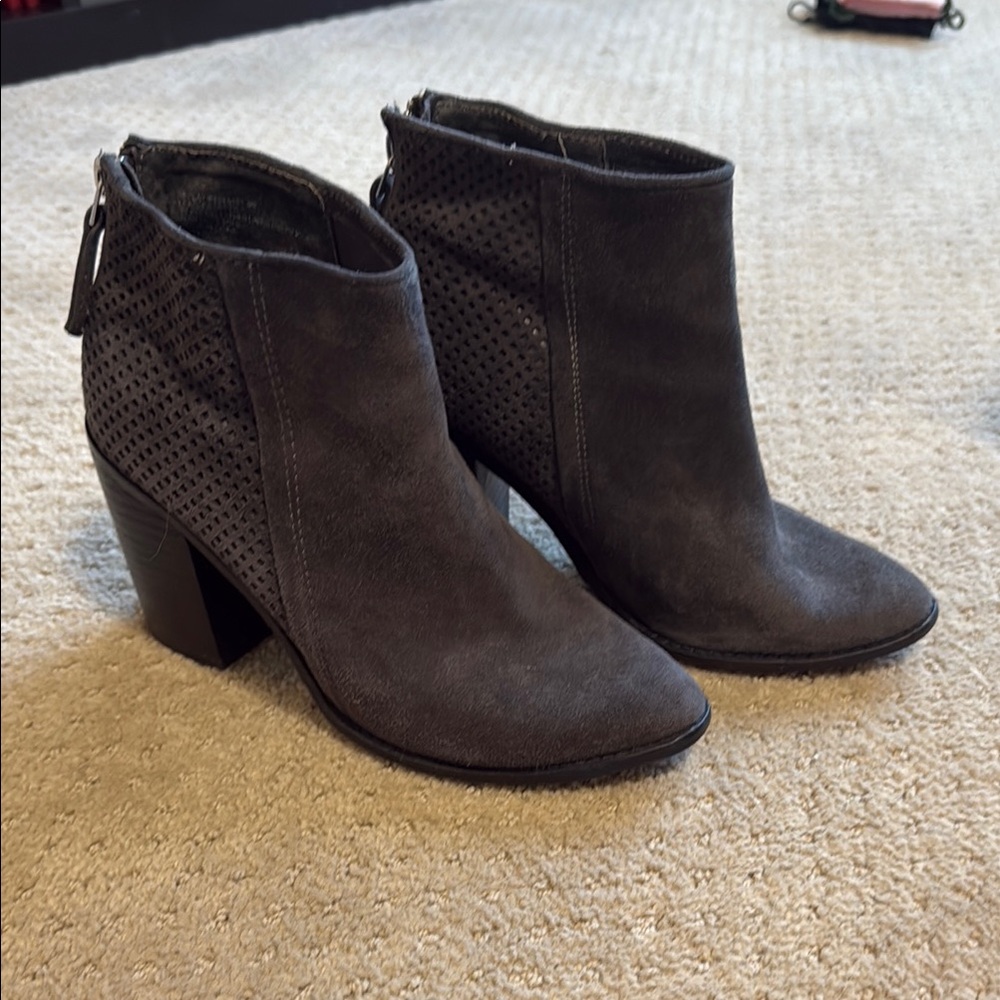 Steve Madden Gray Ankle Boots